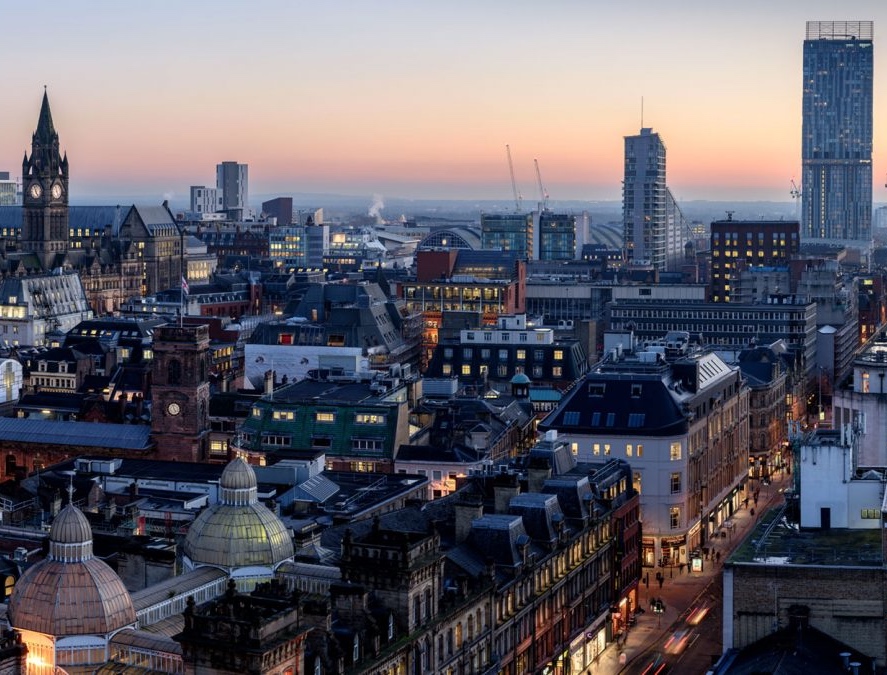 Manchester Deansgate evening skyline